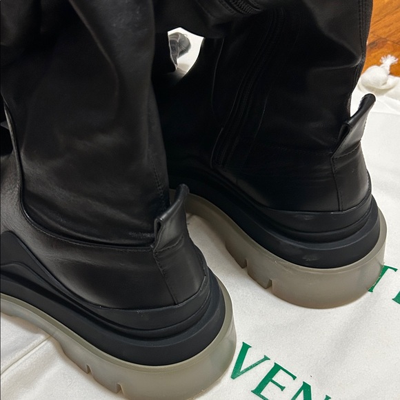 Bottega Veneta Black Over the Knee Boots - IT 40 - Picture 7 of 11